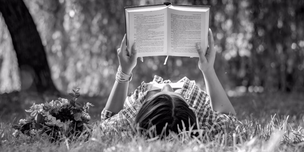 Summer Reads from the i-bank Team