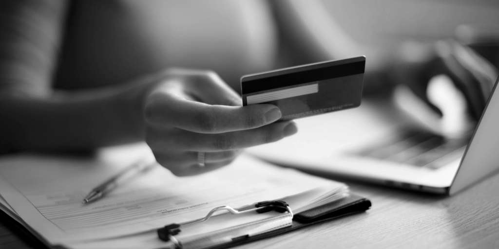 Summer Reads from the i-bank Team