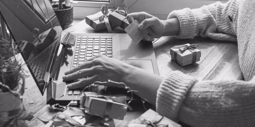 Protect Yourself from Scams this Holiday Season